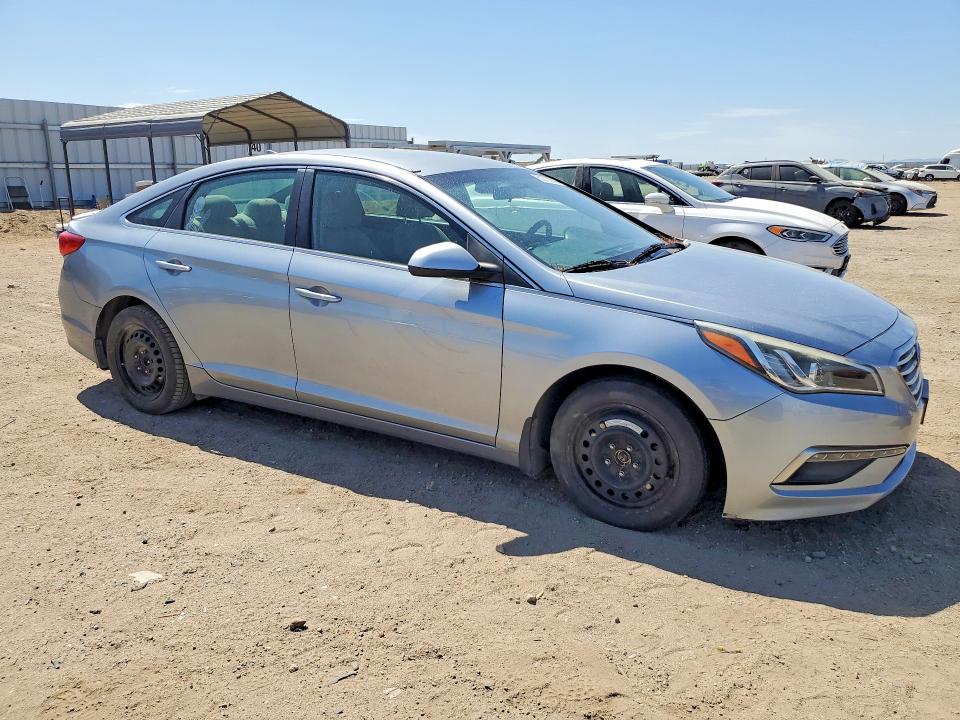 Photo 4 from auction – 2015 HYUNDAI SONATA with VIN 5NPE24AF9FH039806