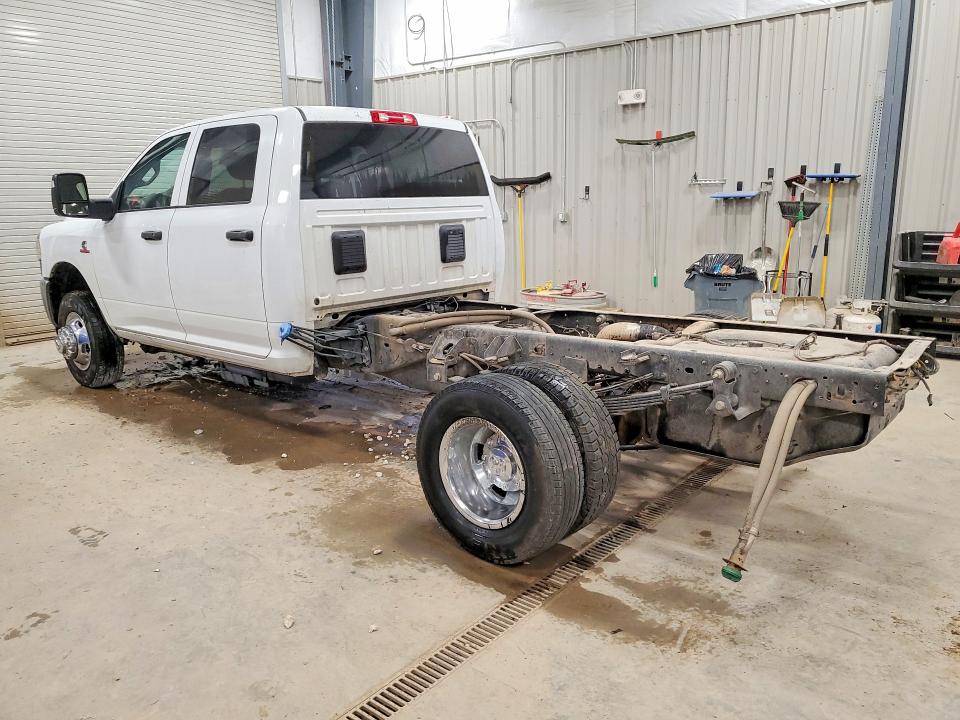 Photo 2 from auction – 2024 RAM 3500 with VIN 3C7WRTCL4RG334440