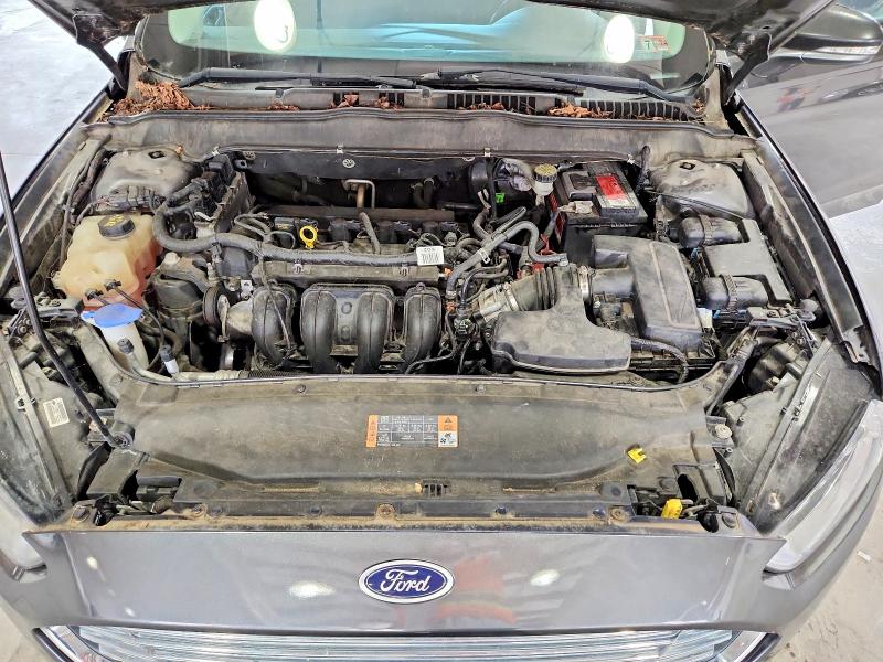 Photo 11 from auction – 2016 FORD FUSION with VIN 3FA6P0H72GR263940