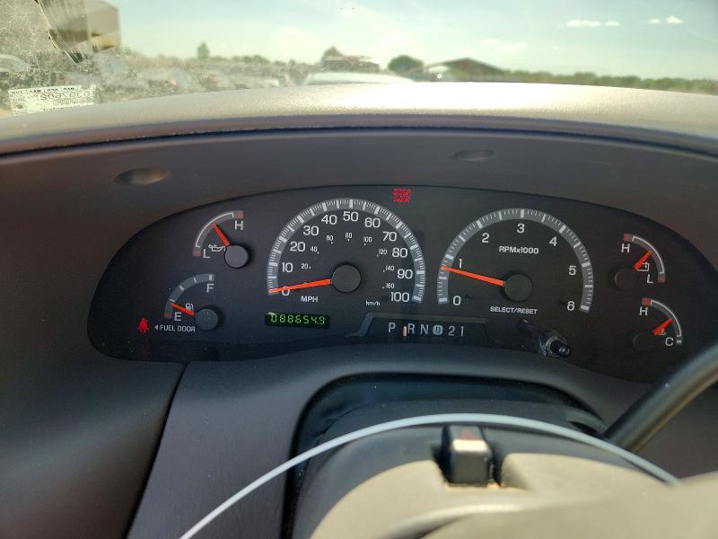 Photo 9 from auction – 2002 FORD F150 with VIN 1FTRW07652KA97137