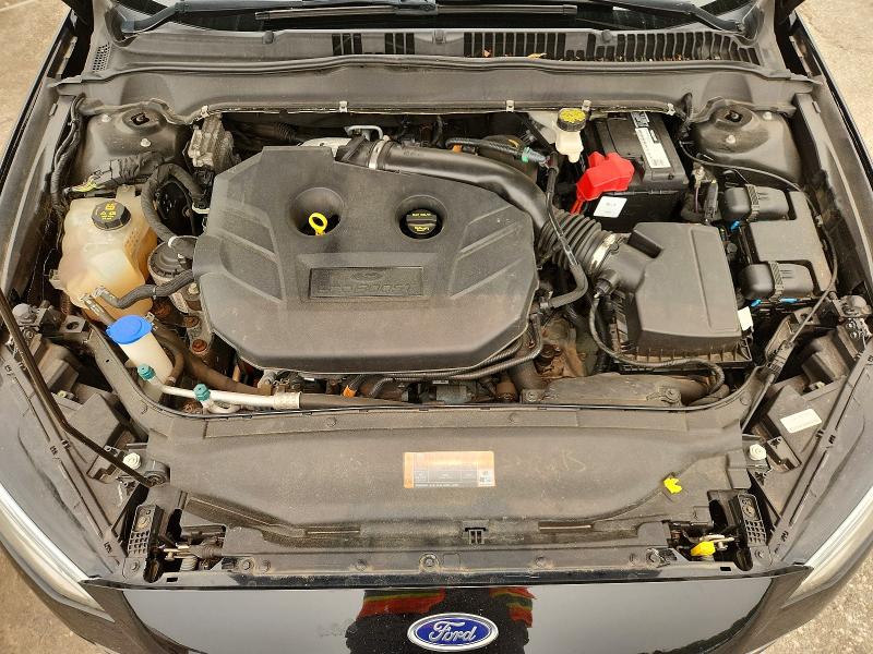 Photo 11 from auction – 2017 FORD FUSION with VIN 3FA6P0T95HR255762