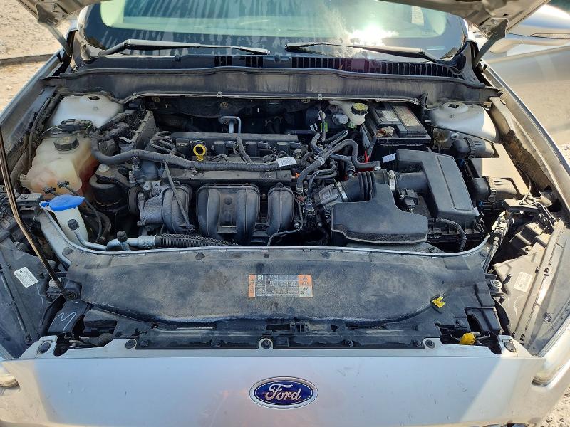 Photo 11 from auction – 2016 FORD FUSION with VIN 3FA6P0H72GR379316