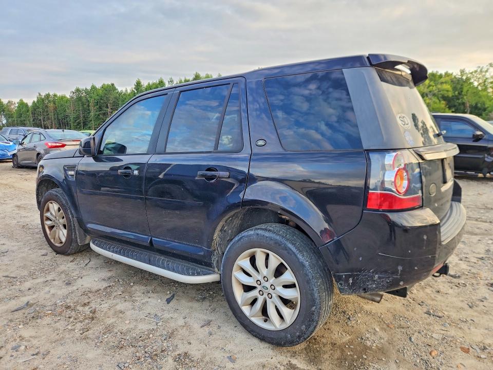 Photo 2 from auction – 2013 LAND ROVER LR2 with VIN SALFR2BG0DH360052