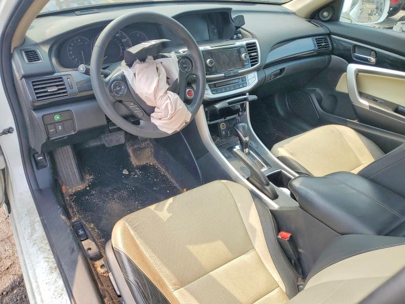 Photo 8 from auction – 2015 HONDA ACCORD with VIN 1HGCT2B82FA004610