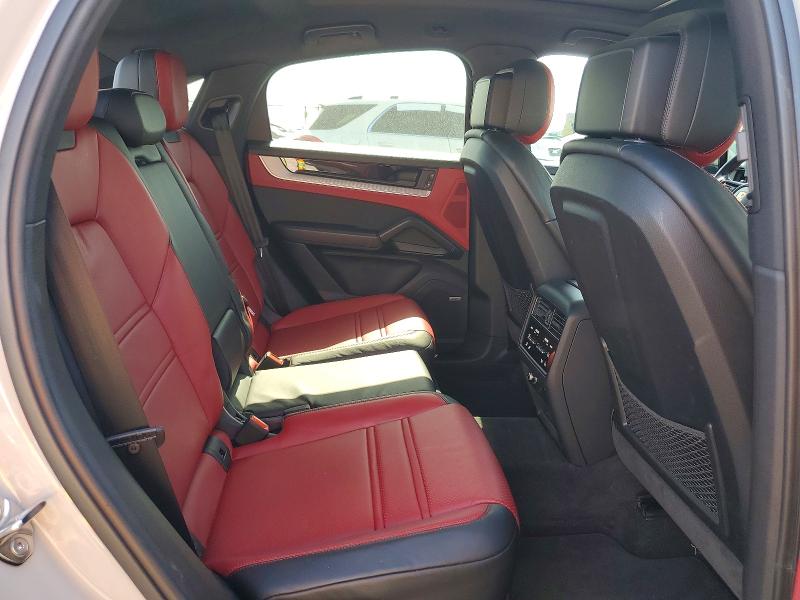 Photo 11 from auction – 2024 PORSCHE CAYENNE with VIN WP1BA2AY7RDA52218