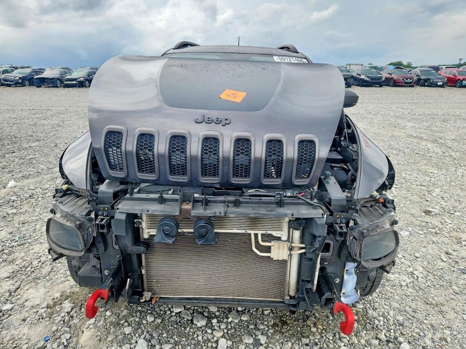 Photo 5 from auction – 2018 JEEP CHEROKEE with VIN 1C4PJMBX9JD609904