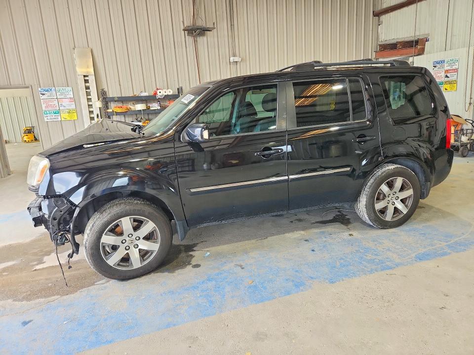 HONDA PILOT 2015 with VIN 5FNYF3H96FB012332 - Photo from auction