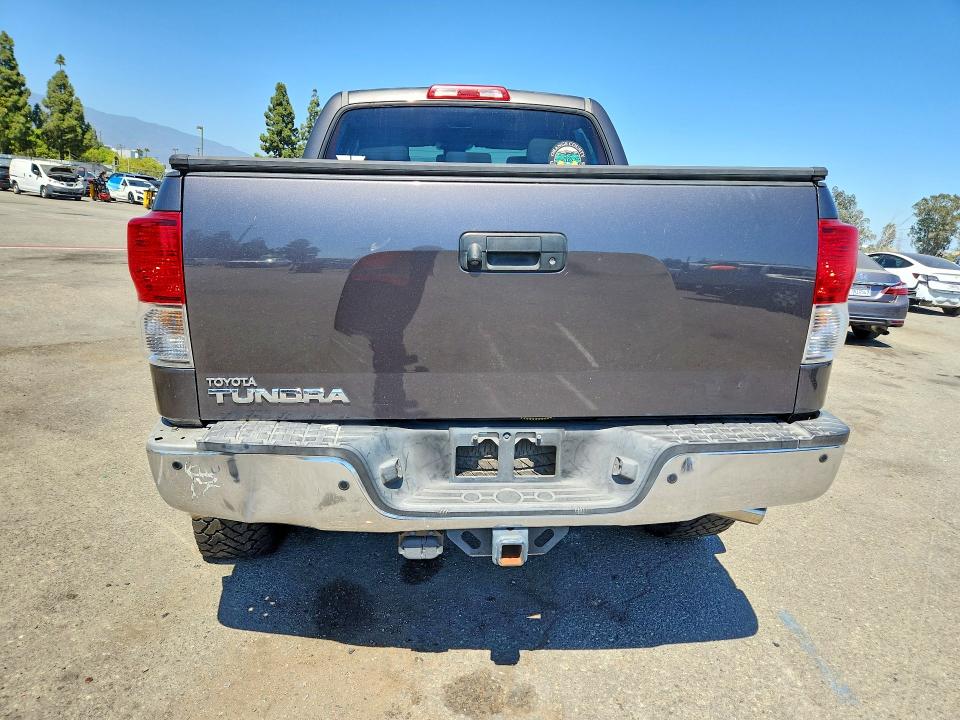 Photo 6 from auction – 2012 TOYOTA TUNDRA with VIN 5TFEY5F13CX130779
