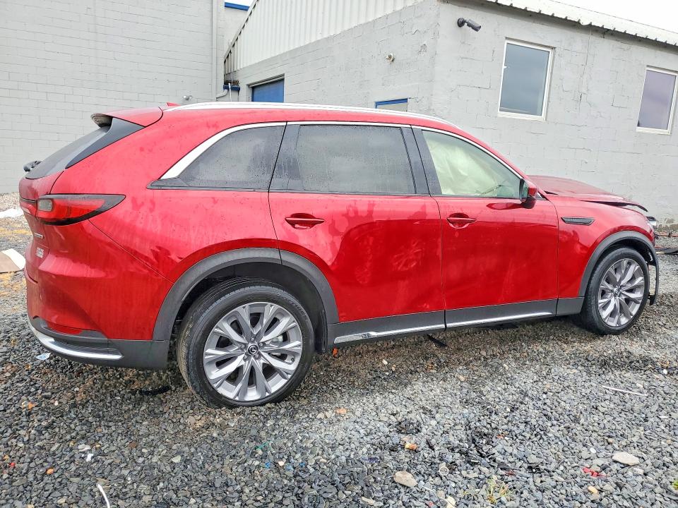 Photo 3 from auction – 2024 MAZDA CX-90 with VIN JM3KKDHD2R1110225