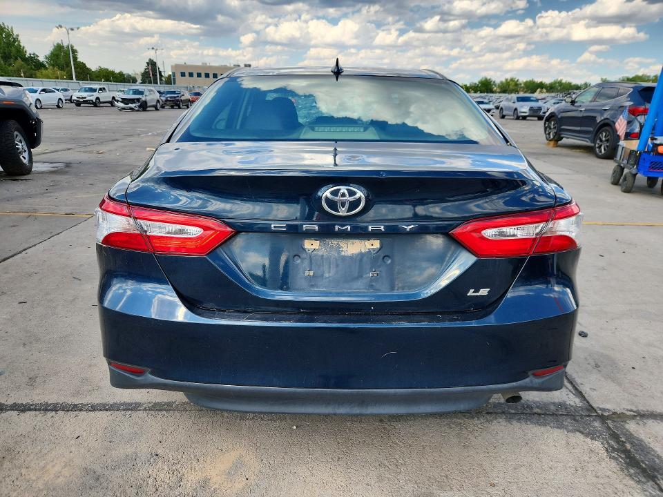 Photo 6 from auction – 2020 TOYOTA CAMRY with VIN 4T1C11AK2LU882264