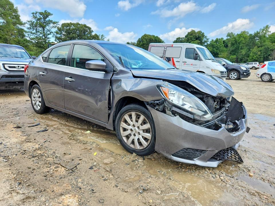 Photo 4 from auction – 2017 NISSAN SENTRA with VIN 3N1AB7AP2HY308715