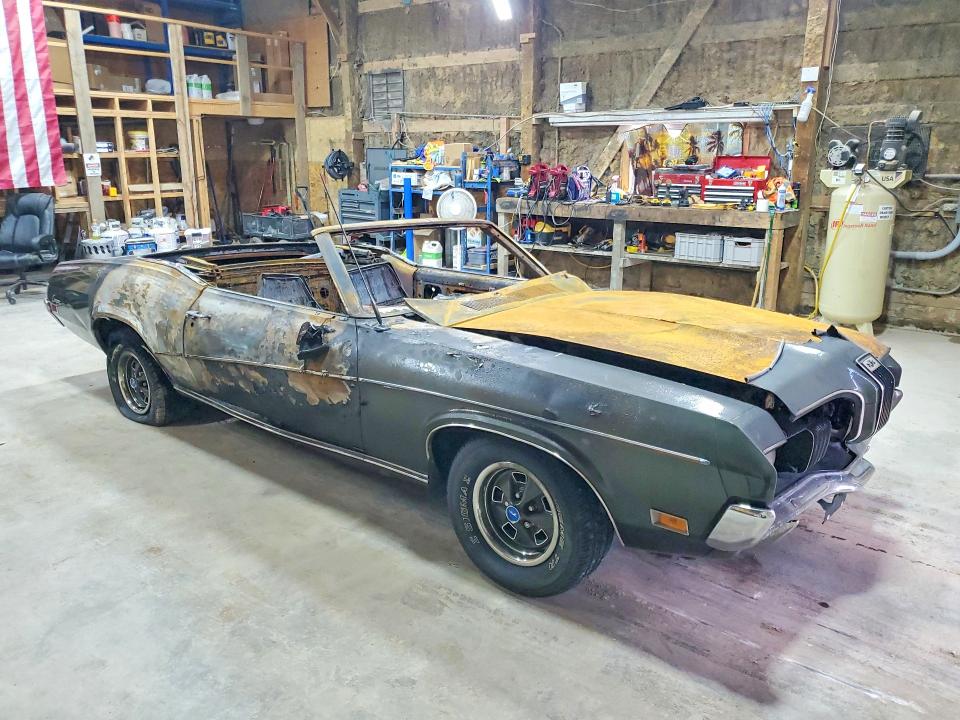 Photo 4 from auction – 1970 MERCURY COUGAR with VIN 0F94M515954