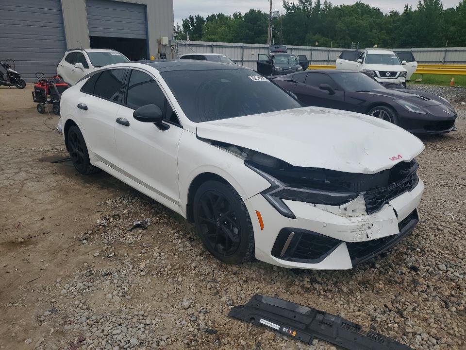 Photo 4 from auction – 2026 KIA K5 with VIN KNAG64J73T5417603