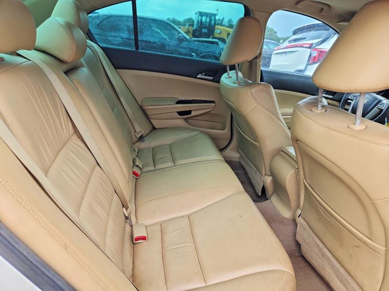Фото 10 с аукциона – 2012 HONDA ACCORD с VIN 1HGCP2F61CA136556