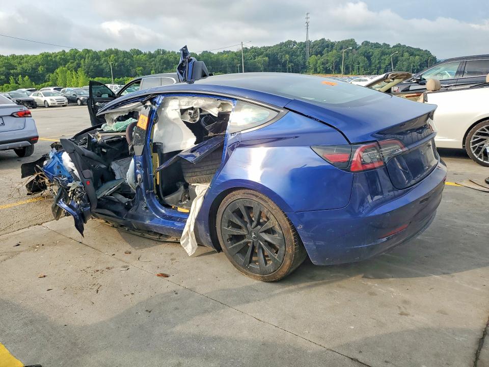 Photo 2 from auction – 2022 TESLA MODEL 3 with VIN 5YJ3E1EA3NF187359