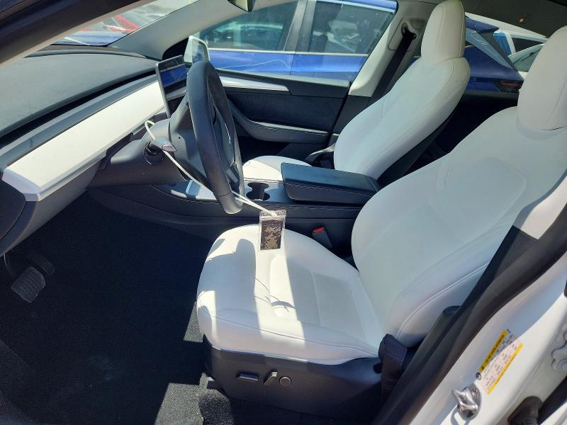 Zdjęcie 7 z aukcji – 2024 TESLA MODEL  Y z VIN 7SAYGDED6RA325154