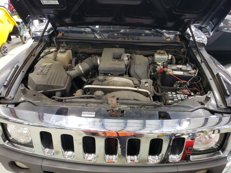 Photo 12 from auction – 2007 HUMMER H3 with VIN 5GTDN13E778224872