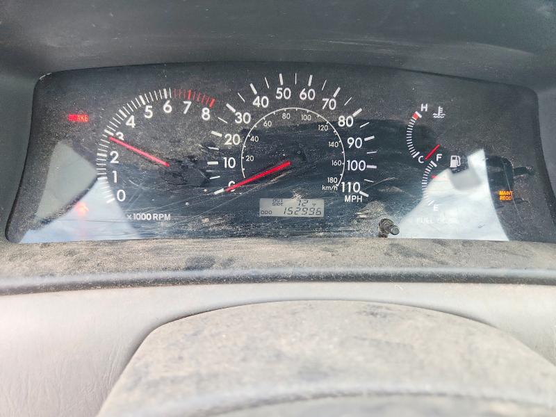 Photo 9 from auction – 2005 TOYOTA COROLLA with VIN 1NXBR32E95Z421378