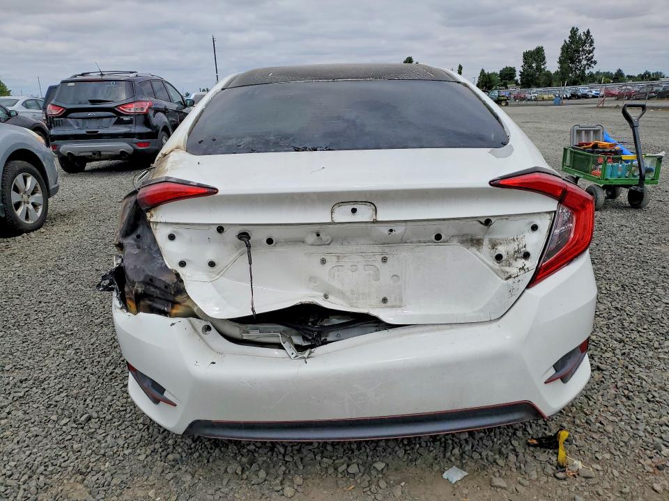 Photo 6 from auction – 2016 HONDA CIVIC with VIN 2HGFC2F56GH510666