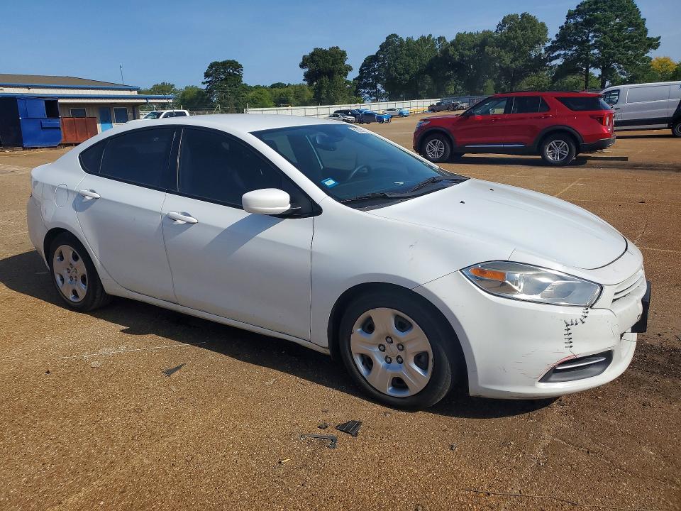 Photo 4 from auction – 2015 DODGE DART with VIN 1C3CDFAA7FD101974