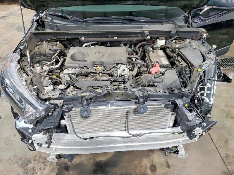 Photo 11 from auction – 2021 TOYOTA RAV4 with VIN 2T3F1RFV0MC240778