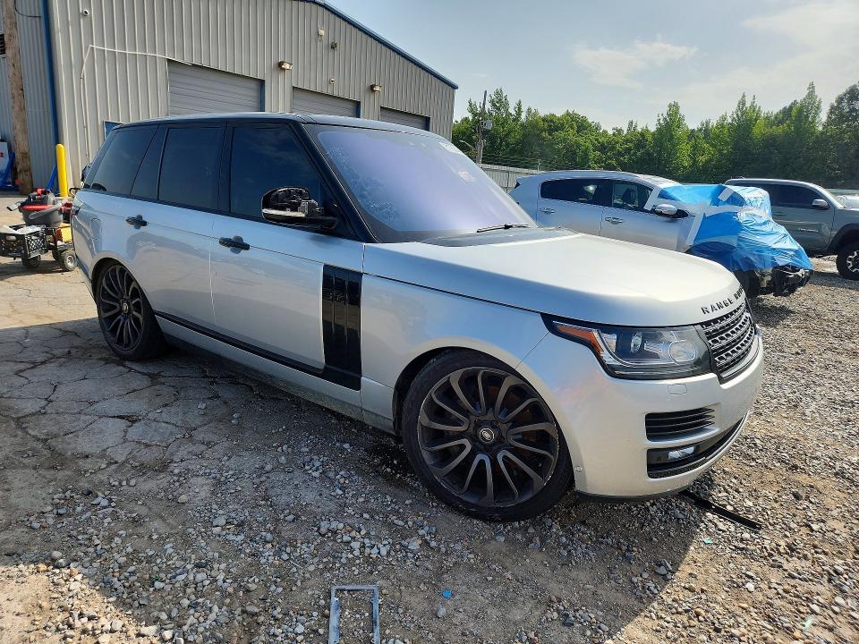 Photo 4 from auction – 2017 LAND ROVER RANGE ROVER with VIN SALGS2FV3HA370610