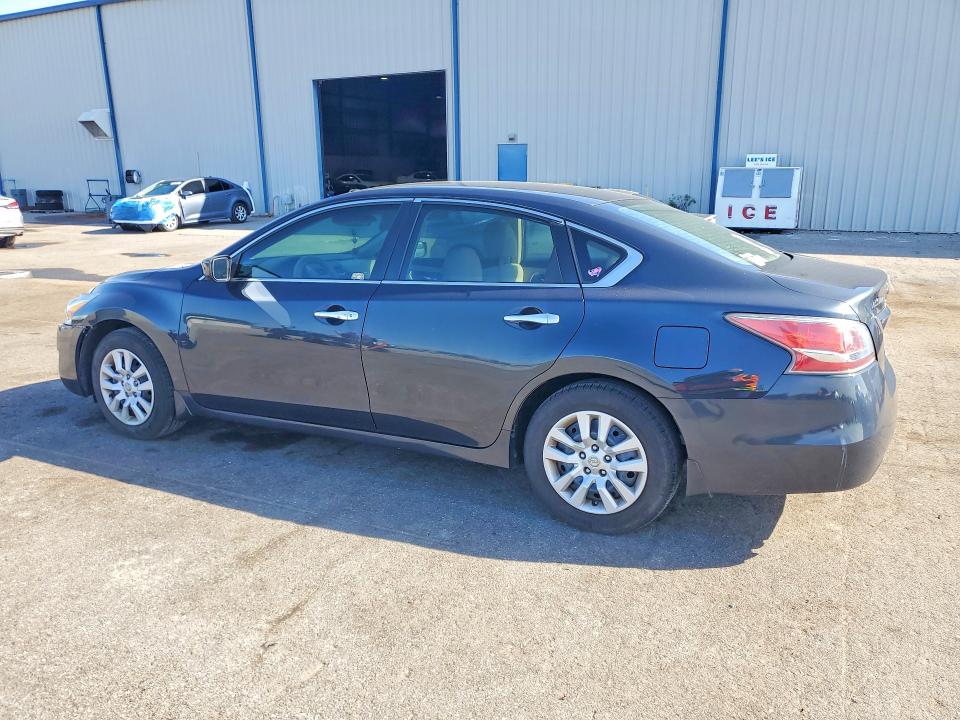 Photo 2 from auction – 2015 NISSAN ALTIMA with VIN 1N4AL3AP4FC140705