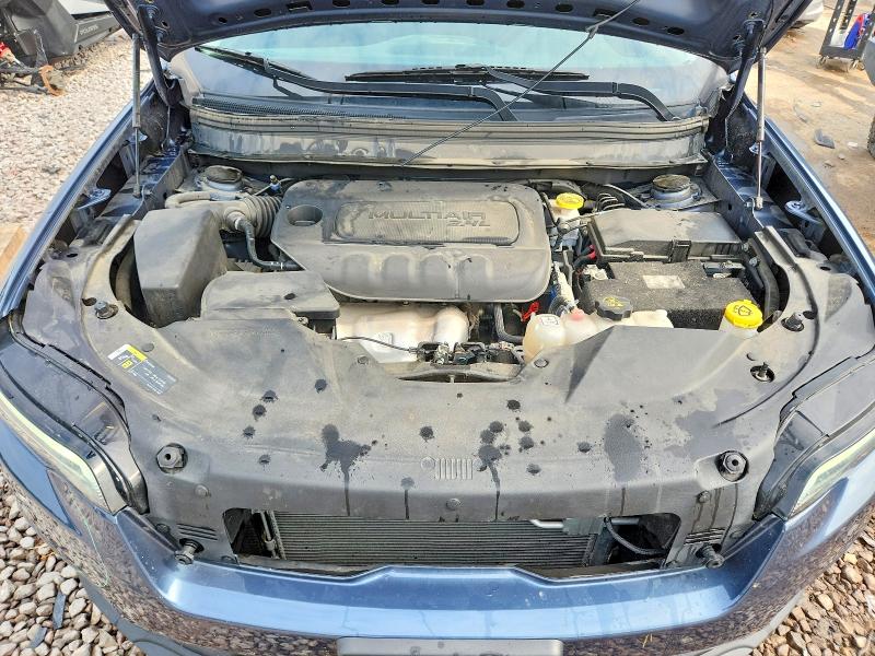 Photo 11 from auction – 2019 JEEP CHEROKEE with VIN 1C4PJMCB4KD379094