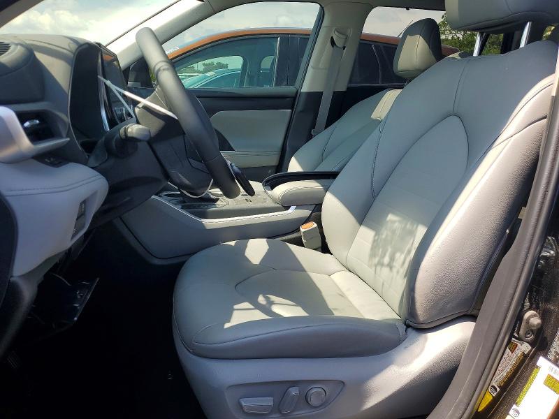 Photo 7 from auction – 2025 TOYOTA HIGHLANDER with VIN 5TDKDRAH4SS557578