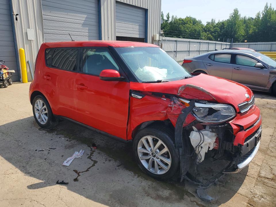 Photo 4 from auction – 2018 KIA SOUL with VIN KNDJP3A52J7562311