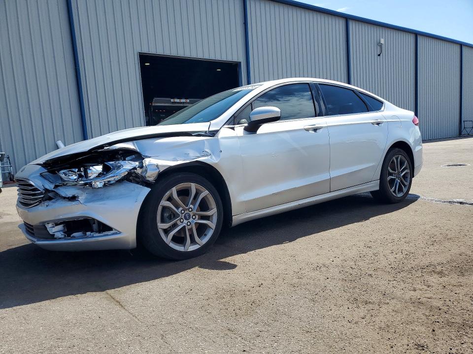 FORD FUSION 2017 z numerem VIN 3FA6P0HD6HR393100 - Zdjęcie z aukcji