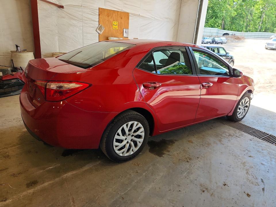 Photo 3 from auction – 2019 TOYOTA COROLLA with VIN 2T1BURHE4KC230571