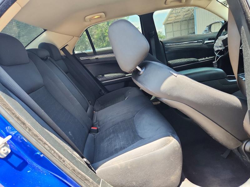 Photo 10 from auction – 2018 CHRYSLER 300 with VIN 2C3CCAAG3JH308528