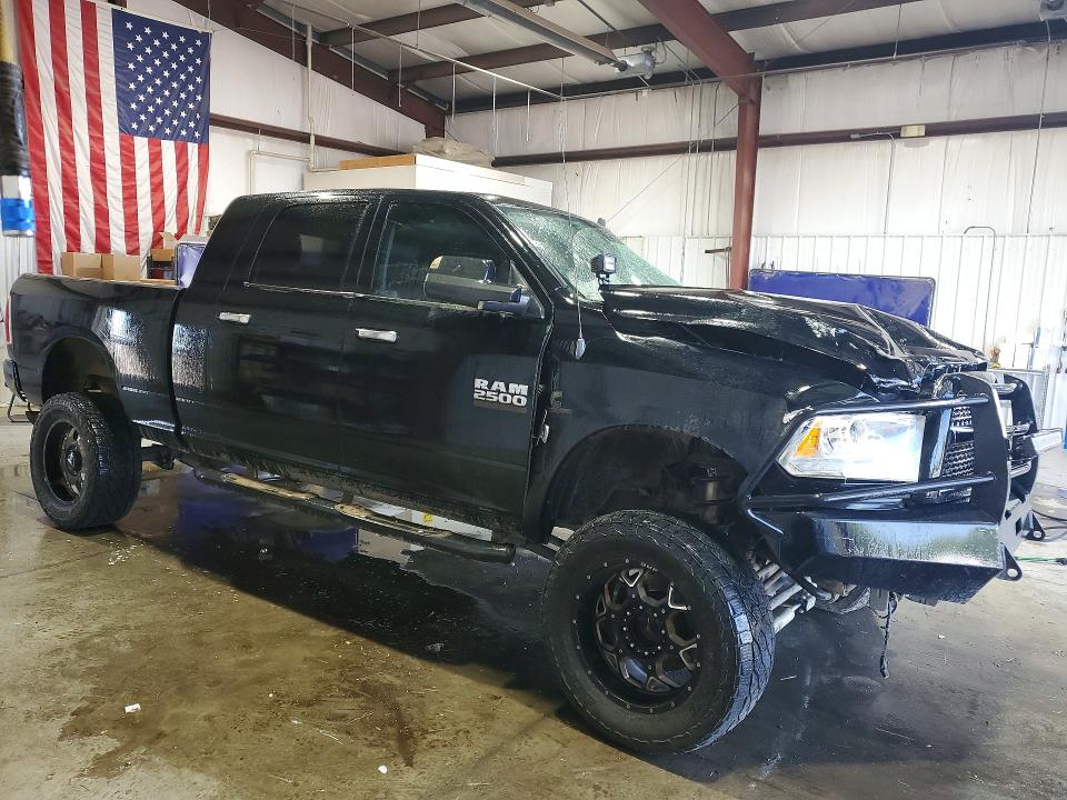 Снимка 4 от търг – 2013 RAM 2500 с VIN 3C6UR5NL4DG558692