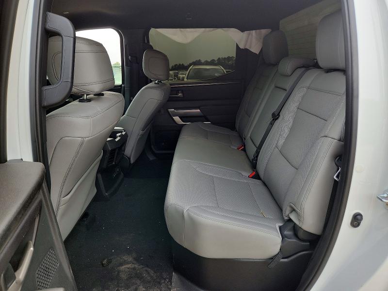 Photo 10 from auction – 2025 TOYOTA TUNDRA with VIN 5TFLA5DB7SX291335
