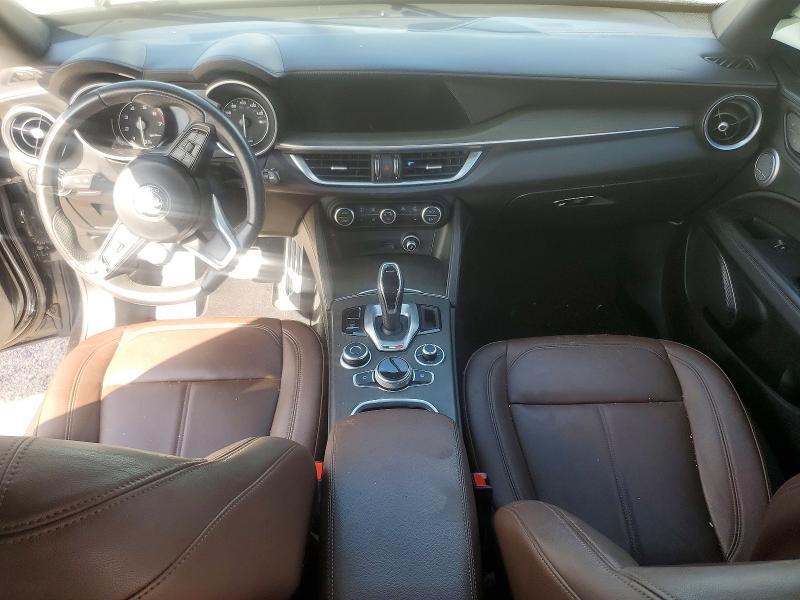 Photo 8 from auction – 2023 ALFA ROMEO STELVIO with VIN ZASPAKBN2P7D50481