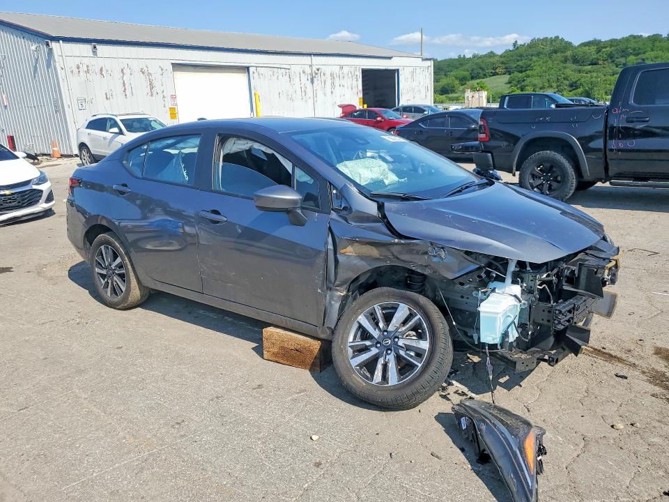 Photo 4 from auction – 2025 NISSAN VERSA with VIN 3N1CN8EV3SL835939