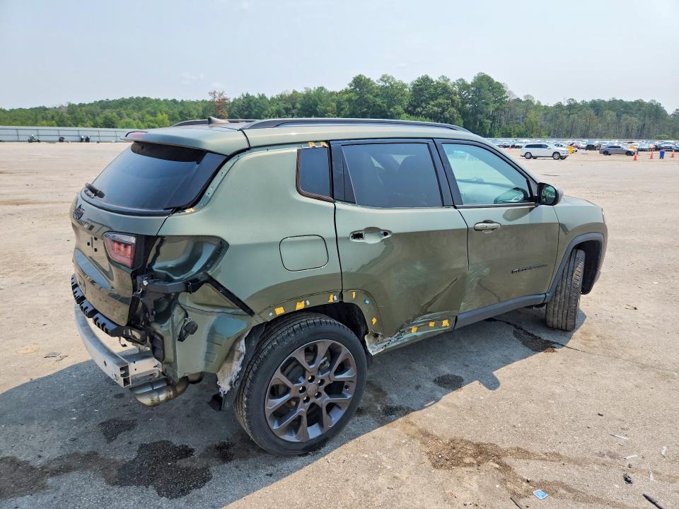 Photo 3 from auction – 2021 JEEP COMPASS with VIN 3C4NJDEBXMT532448