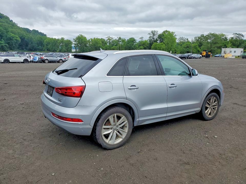 Photo 3 from auction – 2016 AUDI Q3 with VIN WA1EFCFS9GR017443