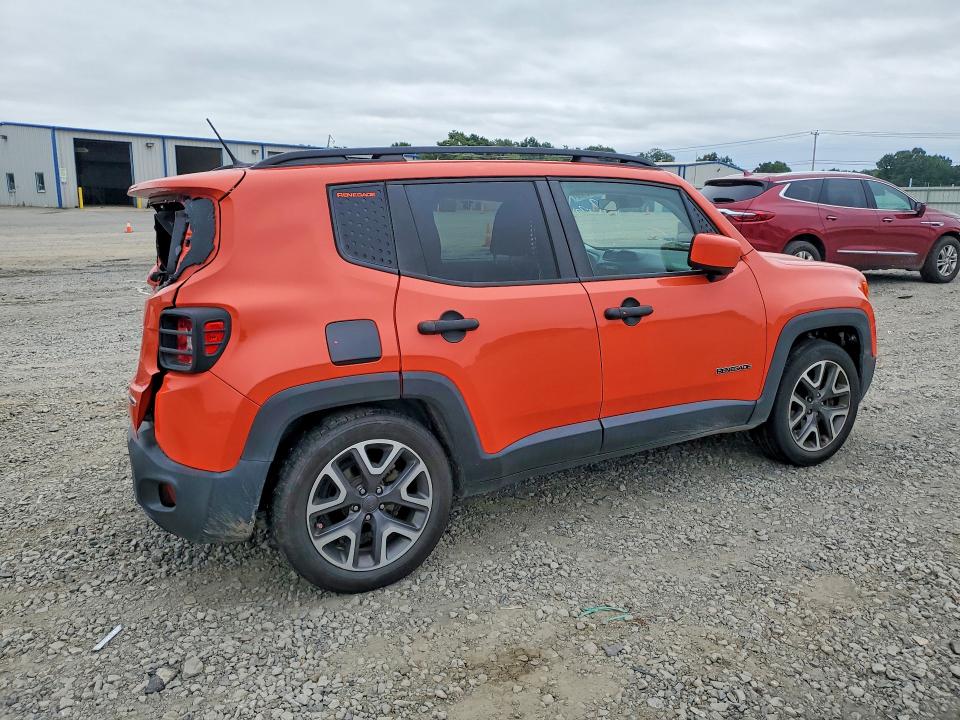 Photo 3 from auction – 2017 JEEP RENEGADE with VIN ZACCJABB6HPE67279