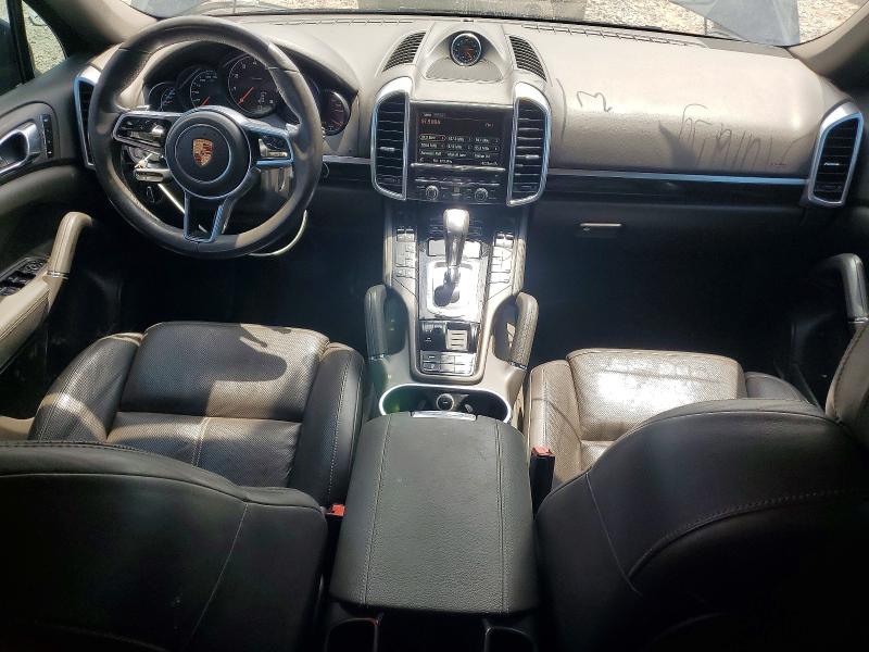 Photo 8 from auction – 2016 PORSCHE CAYENNE with VIN WP1AA2A28GLA04317