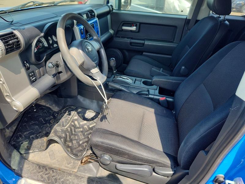 Photo 7 from auction – 2007 TOYOTA FJ CRUISER with VIN JTEBU11F070002486