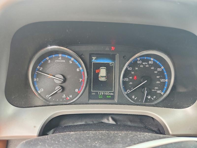Photo 9 from auction – 2016 TOYOTA RAV4 with VIN 2T3YFREVXGW278985