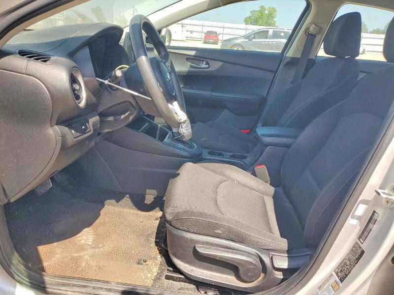 Photo 7 from auction – 2021 KIA FORTE with VIN 3KPF24AD9ME269799