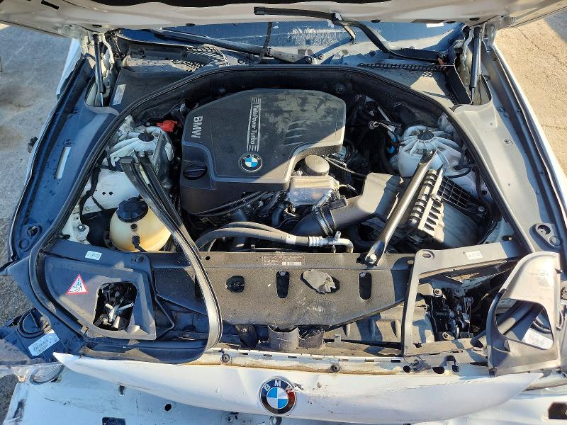 Photo 11 from auction – 2012 BMW 528 with VIN WBAXG5C50CDY30342