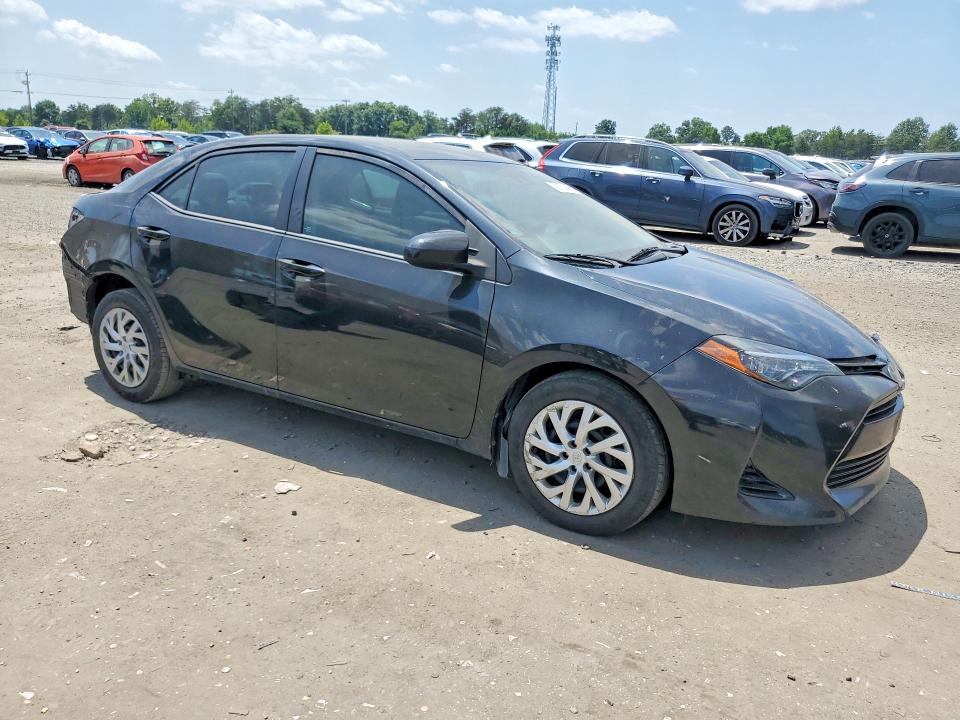 Photo 4 from auction – 2018 TOYOTA COROLLA with VIN 2T1BURHEXJC000550