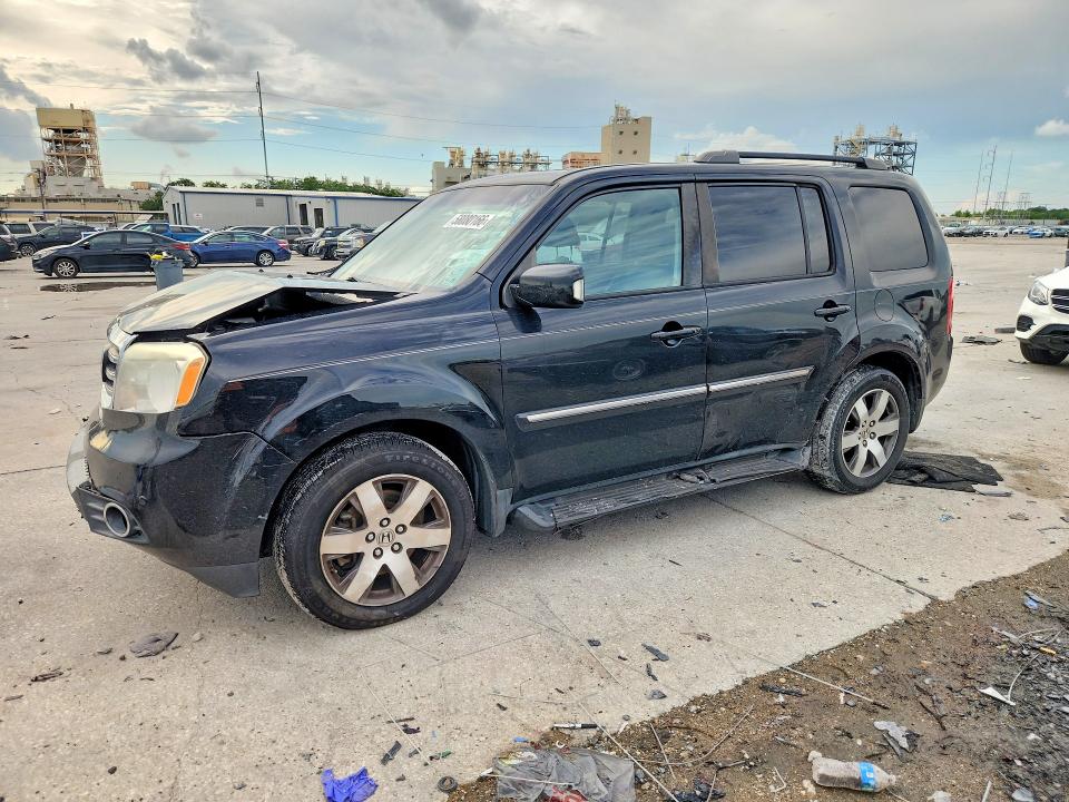 HONDA PILOT 2015 с VIN 5FNYF4H93FB030826 - Снимка от търг