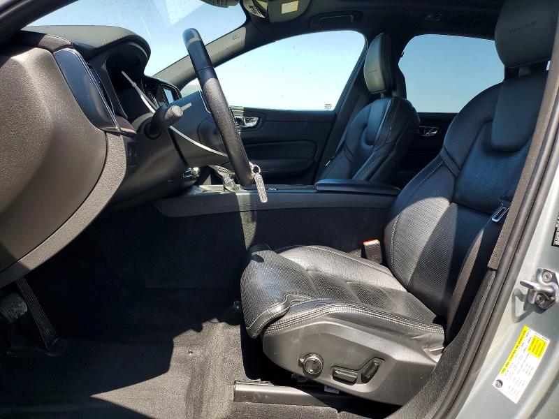 صورة رقم 7 من المزاد - 2018 VOLVO XC60 مع VIN YV4A22RL1J1017468
