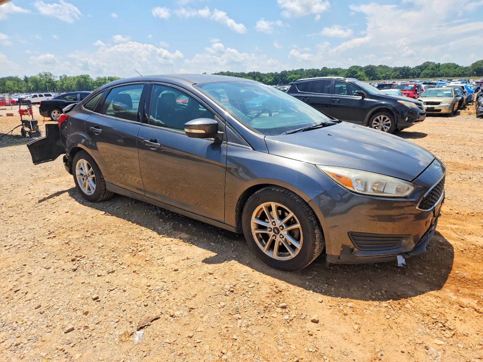 Photo 4 from auction – 2016 FORD FOCUS with VIN 1FADP3F23GL350079