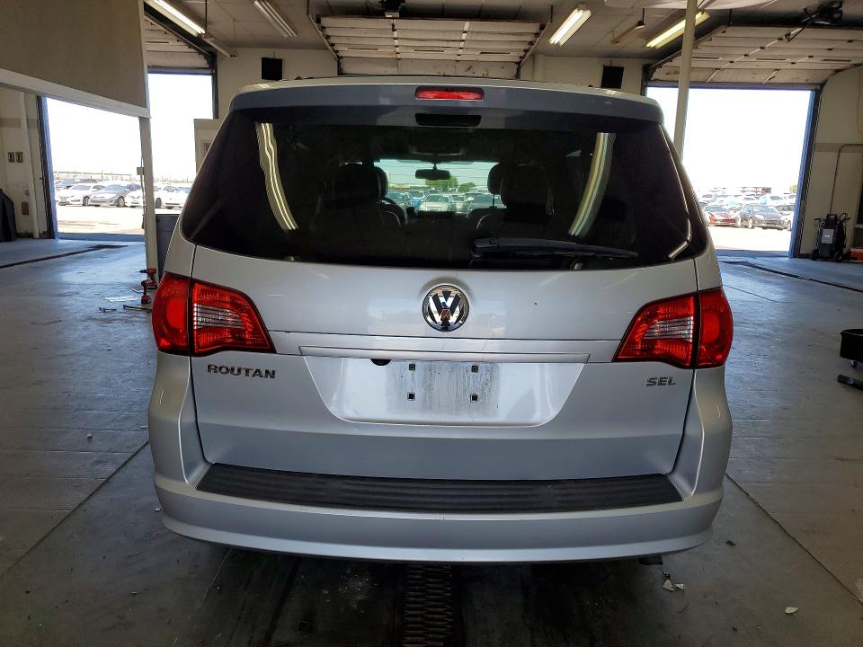Photo 6 from auction – 2009 VOLKSWAGEN ROUTAN with VIN 2V8HW54X39R560771